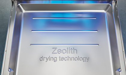 Zeolith Trocknen – Für glänzende Spülergebnisse bei Elektro Tischler Reinhard in Oberschneiding