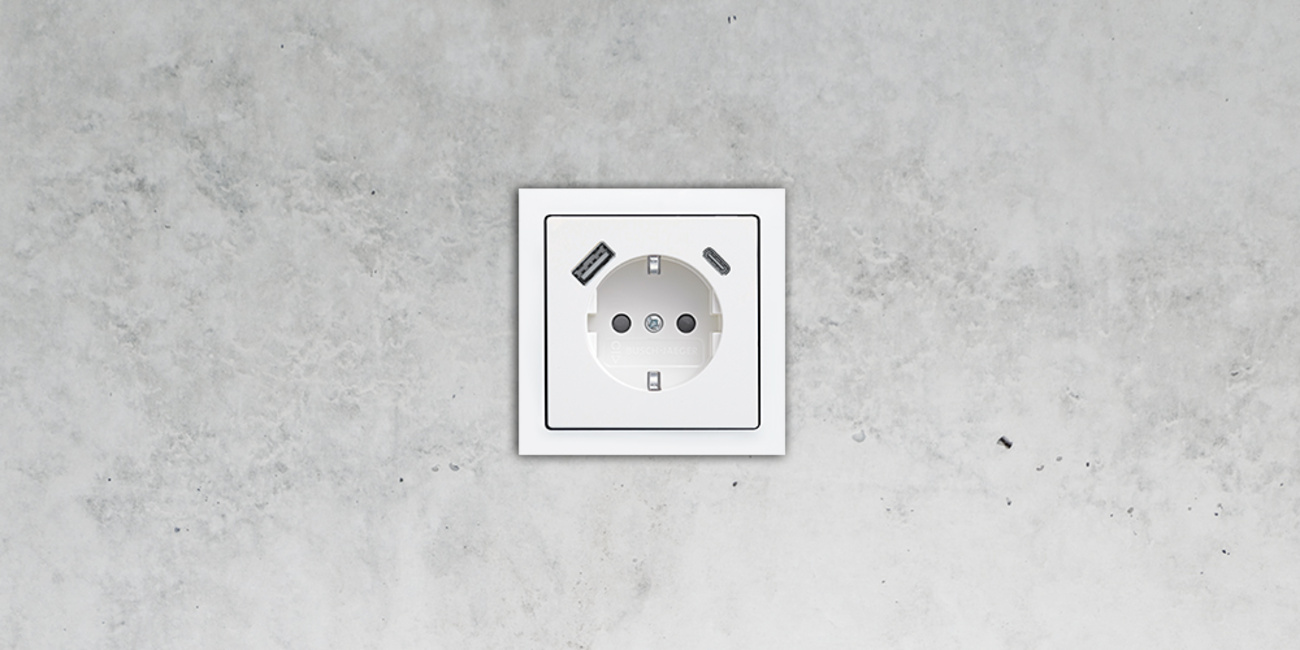 SCHUKO® USB-Steckdose bei Elektro Tischler Reinhard in Oberschneiding